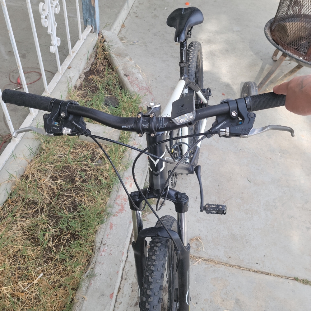Felt mountain bike